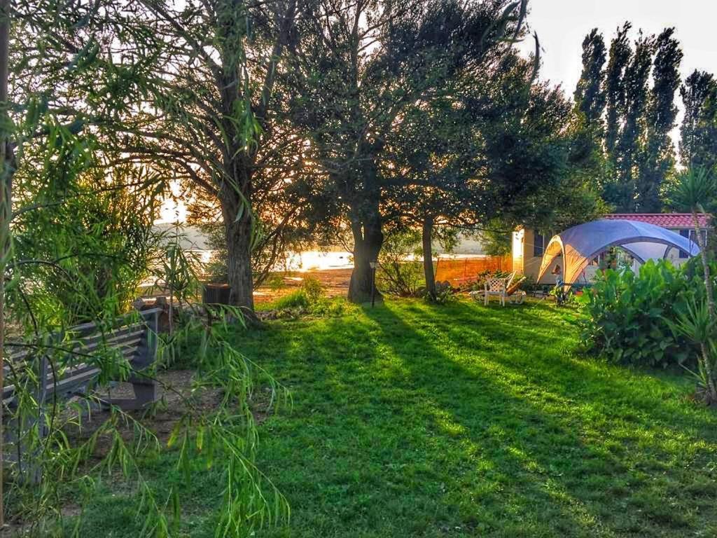 International Glamping Lago Di Bracciano 트레비나노로마노 외부 사진